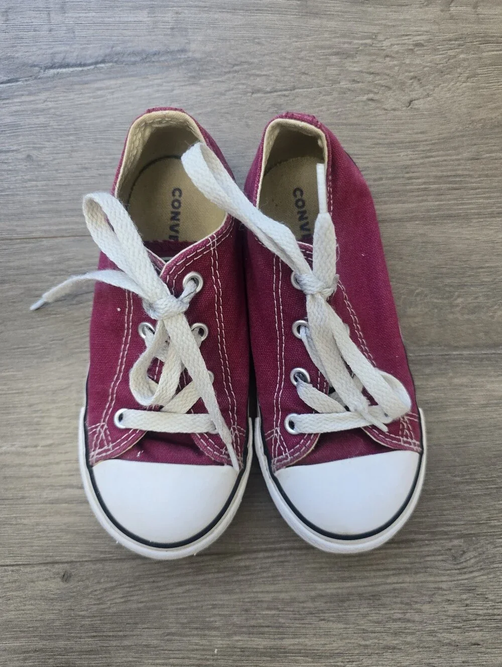Converse Chuck Taylor All- Star Low Top Sneakers Toddler Size 10 Back To School